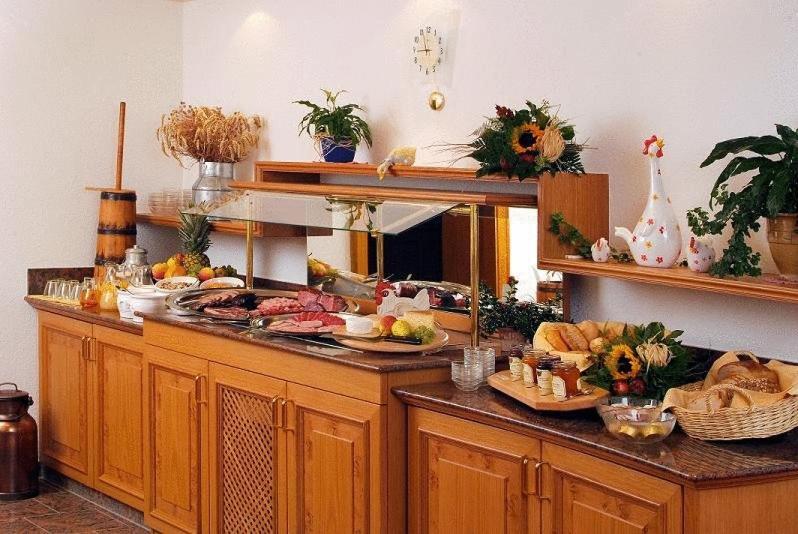 Hotel-Restaurant Sennhuette Im Herzen Des Suedschwarzwalds Kleines Wiesental Экстерьер фото